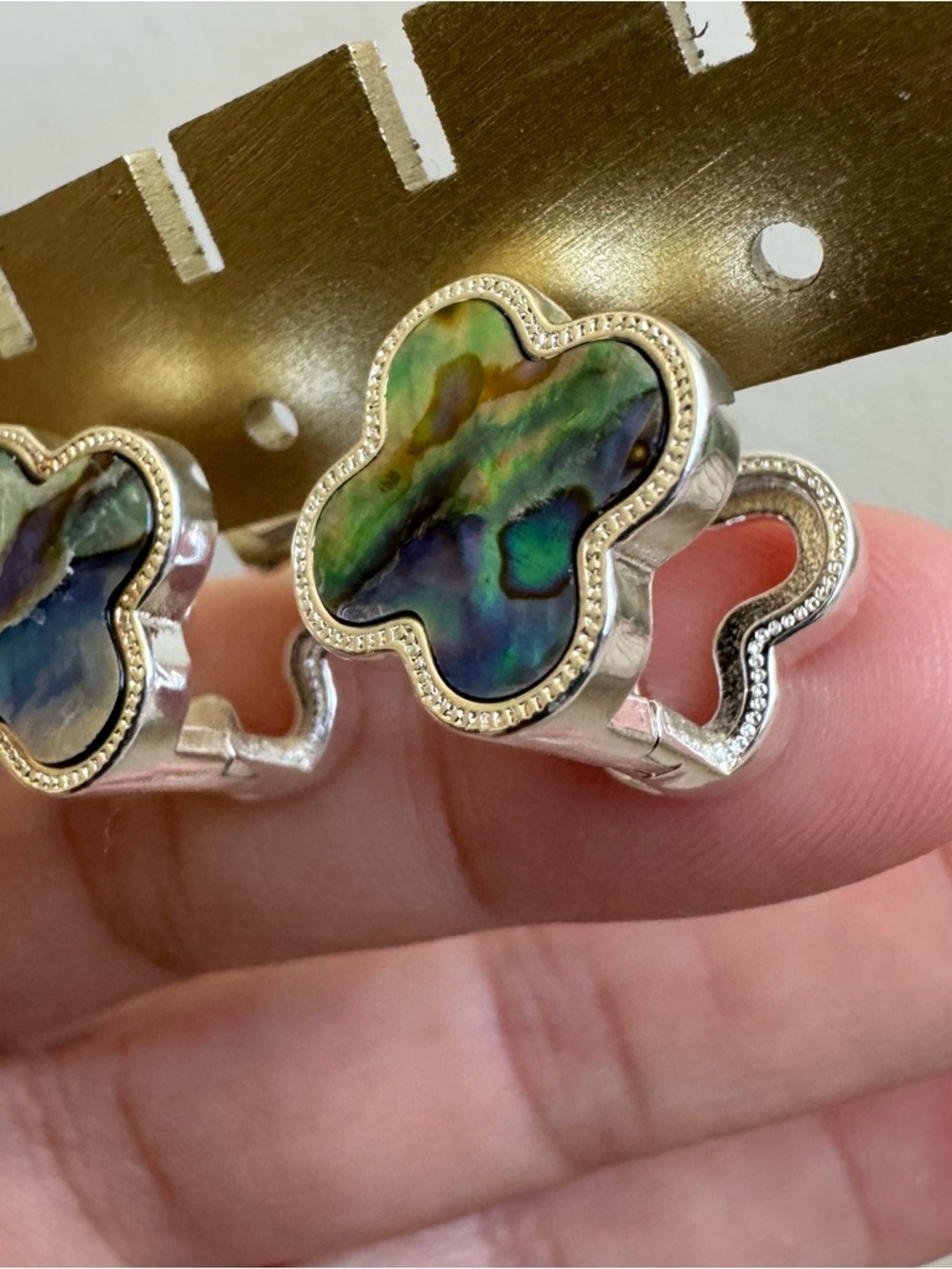 925 Sterling Silver Clover Abalone Shell Earrings - Picture 13 of 13